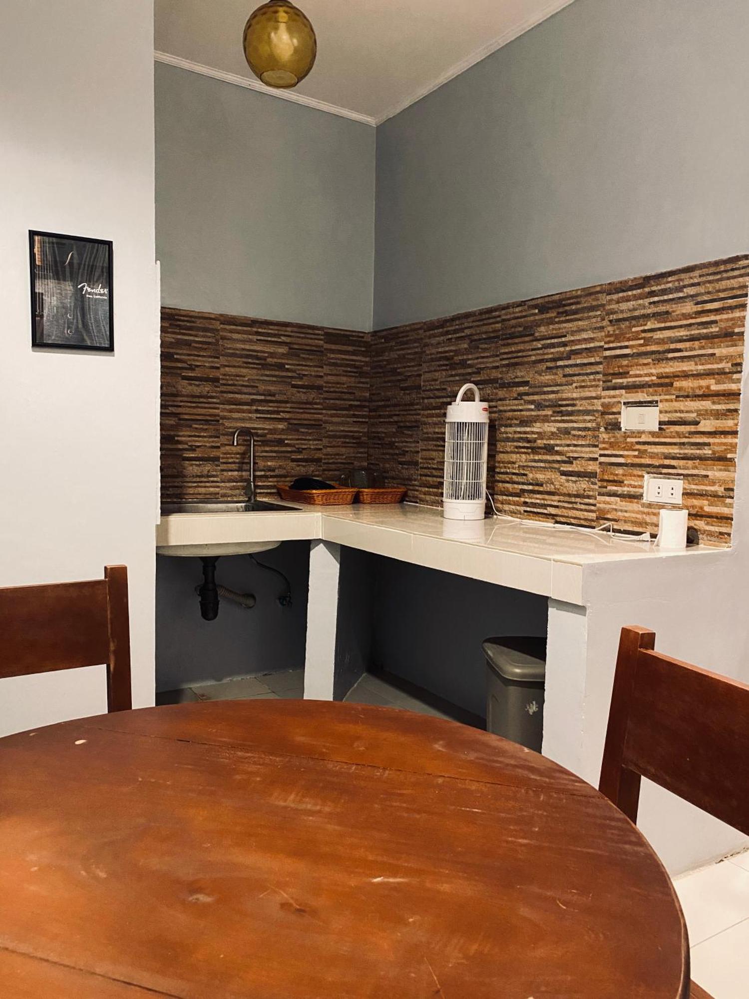 סן חואן Lakayo Hillside Apartelle מראה חיצוני תמונה